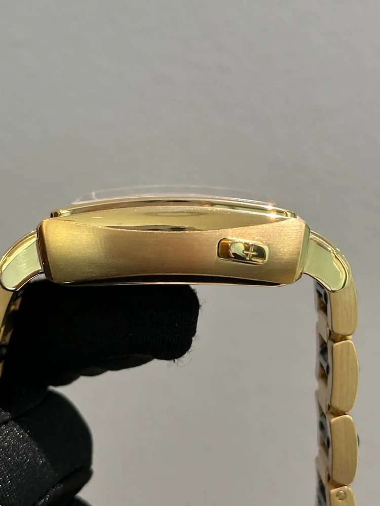 Ulysse Nardin Quadrato Dual Time Perpetual 326-90/69